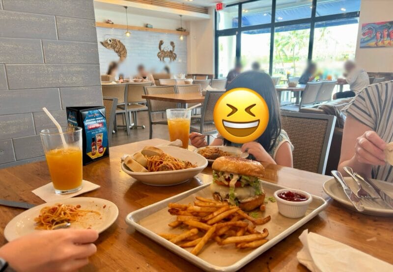 PICグアム向かいのビーチン・シュリンプでランチ