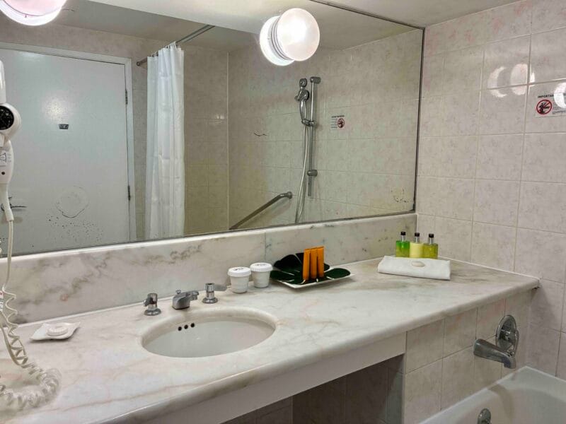 PICグアム　ロイヤルクラブルームの洗面台