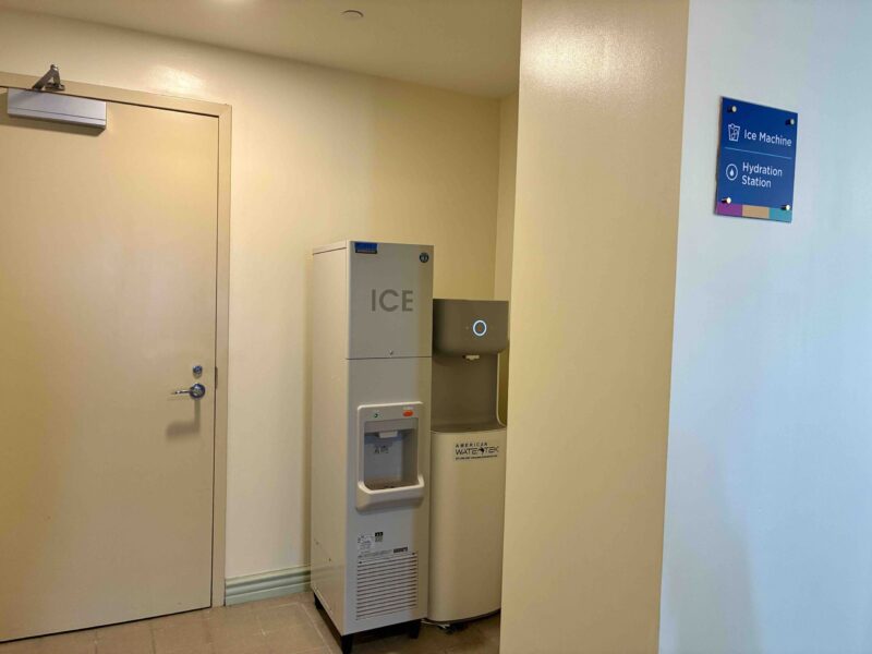 PICのウォーターサーバーと製氷機