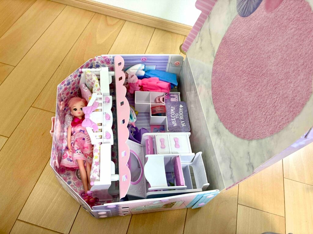 ゆめみるリカちゃんのおへやは、リカちゃん丸ごと持ち運び可能！