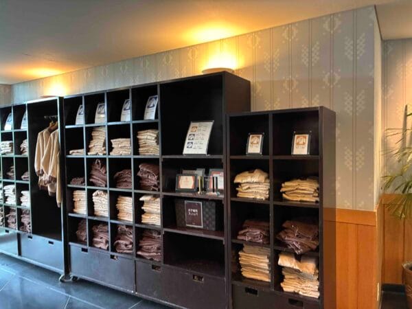 TAOYA日光霧降の館内着は3階の館内着コーナーから持って行くスタイル